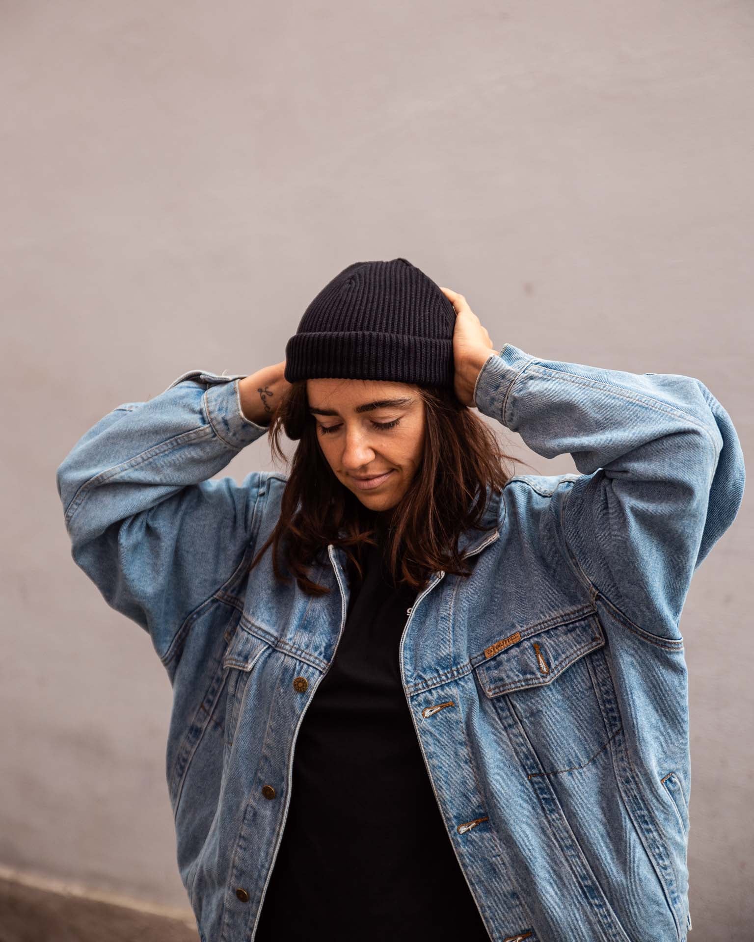 fisherman beanie / kolosser 3 / schwarz